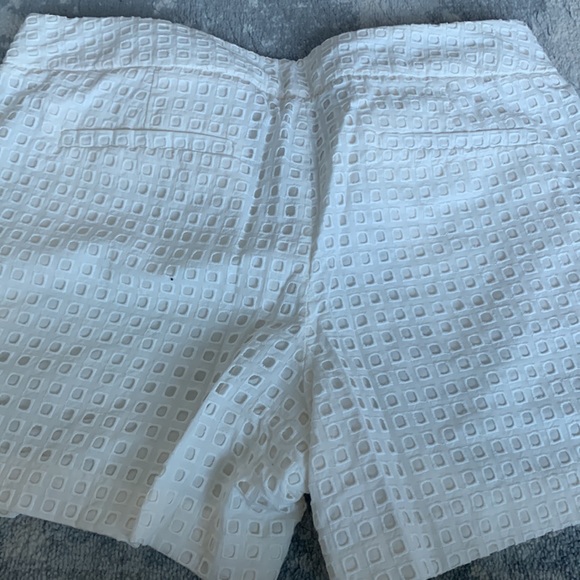 White eyelet shorts - Picture 4 of 5